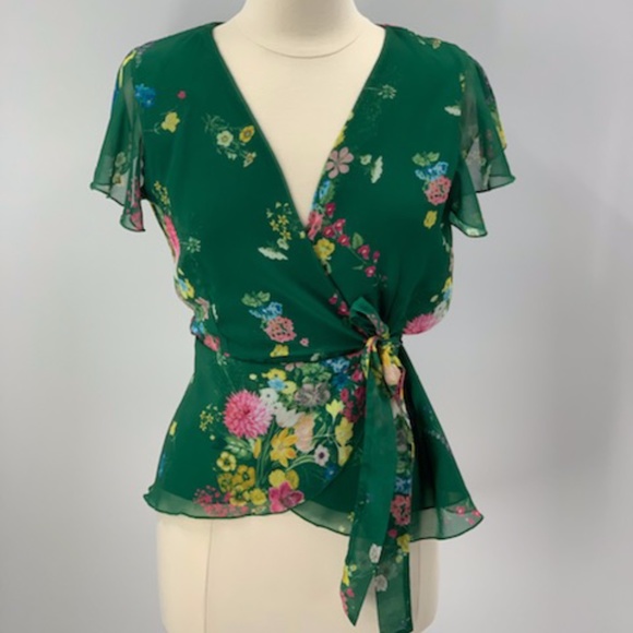 New York & Company Tops - 🌸HP🌸 NY & Co. Green Floral Wrap Blouse Sz. Small